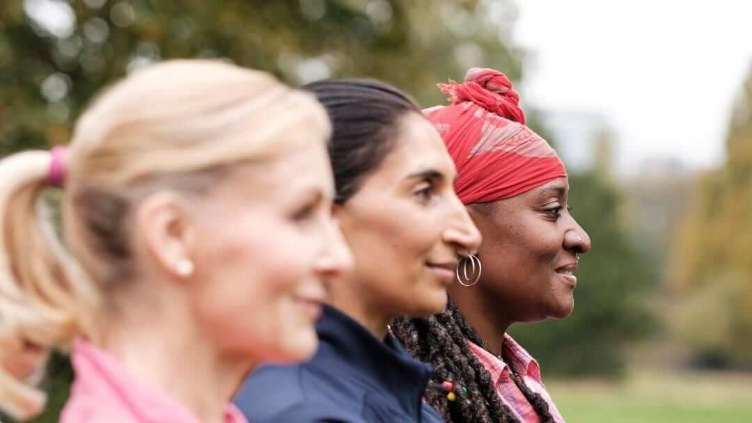 Reduce your breast cancer risk through practical lifestyle changes: maintaining a healthy weight, eating nutritious foods, exercising regularly, and minimizing exposure to harmful chemicals. This guide covers diet quality, screening protocols, and environmental factors that can meaningfully lower your personal cancer risk.